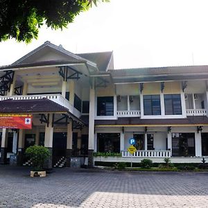 Hotel Wisata